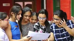 CBSE  वेबसाइट पर अपलोड करेगा 10वीं-12वीं के टॉपर्स की कॉपी? जानिए क्यों