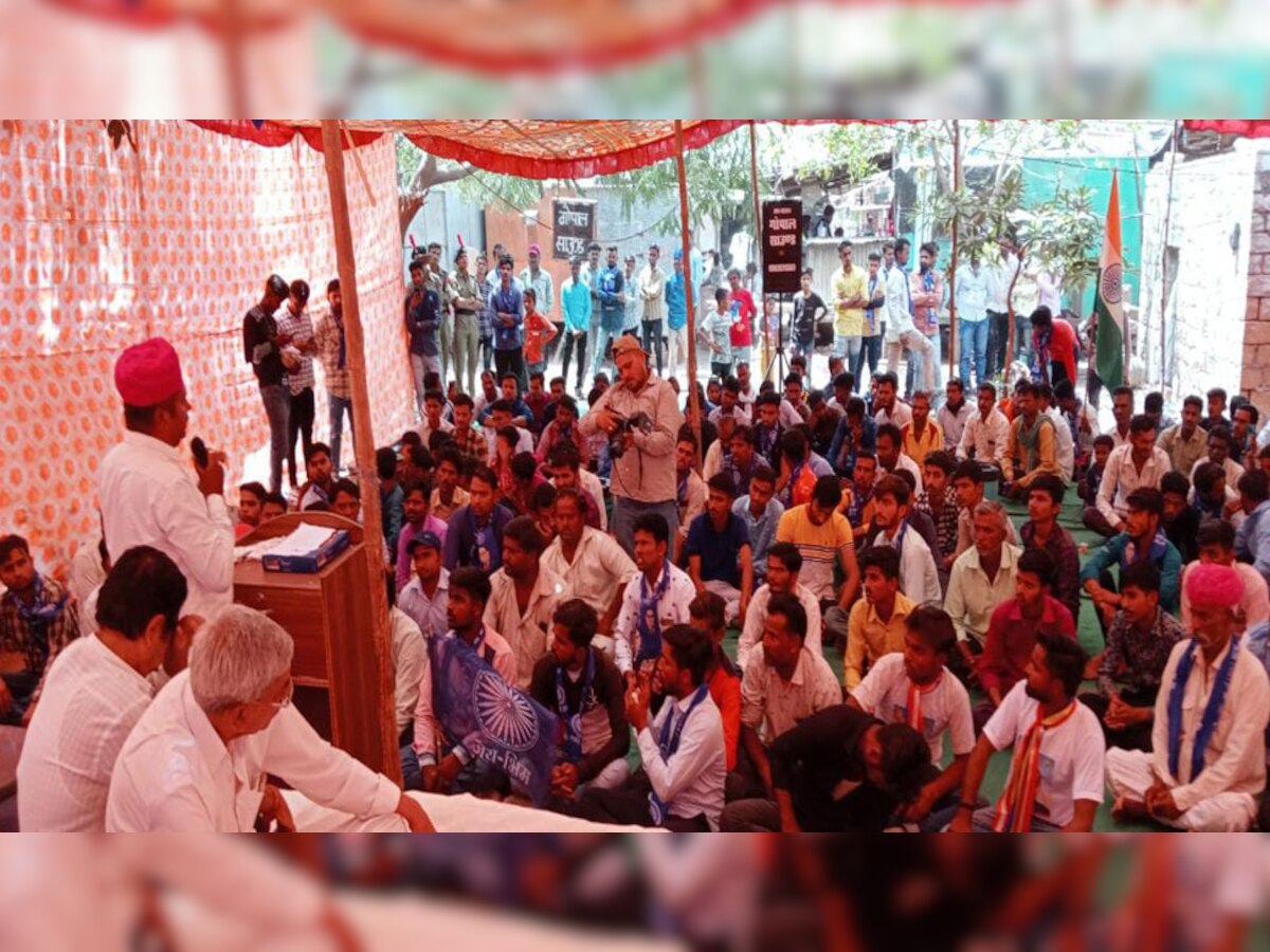 तिंवरी कस्बे में गुरूवार को रैली व सभा का आयोजन किया गया.