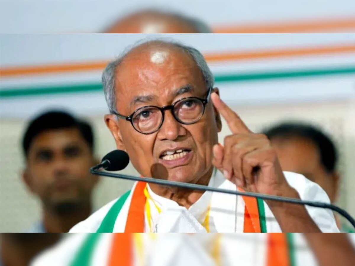 Digvijay Singh ने सीएम को याद दिलाया अपना कार्यकाल, बताया कैसे 10 सालों में एक भी दंगा नहीं हुआ