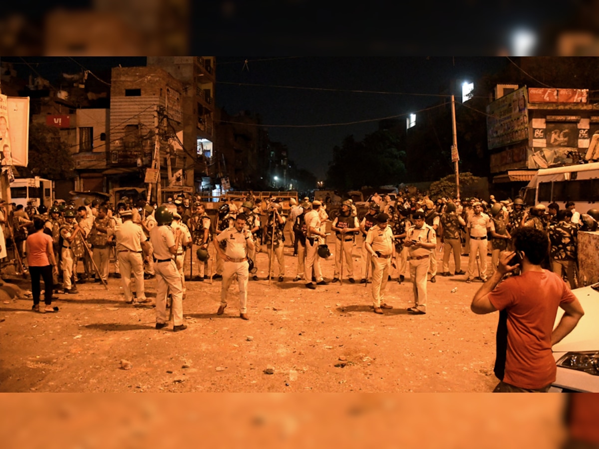 जहांगीरपुरी में हिंसा.