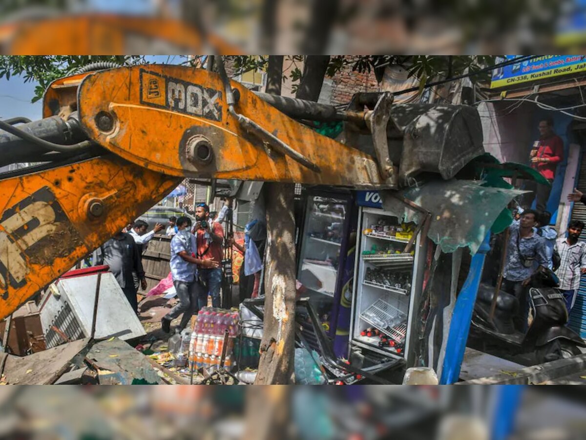 Bulldozer Row: दो हफ्ते बाद SC में अगली सुनवाई, तब तक दिल्ली में नहीं चलेगा बुलडोज़र; जानिए 10 बड़ी बातें