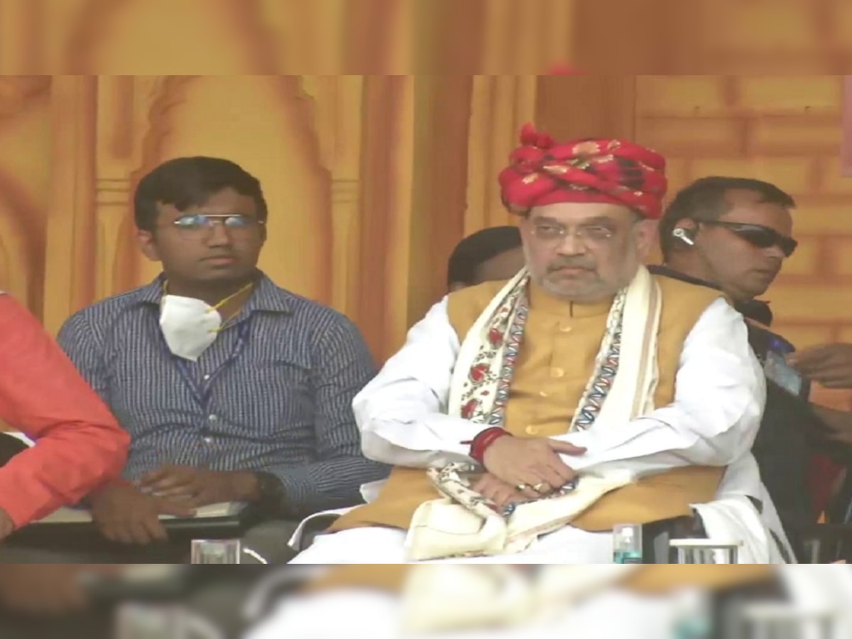 Amit Shah in Bihar: दीक्षांत समारोह में शामिल हुए गृह मंत्री अमित शाह, 800 छात्र-छात्राओं को दी उपाधि 