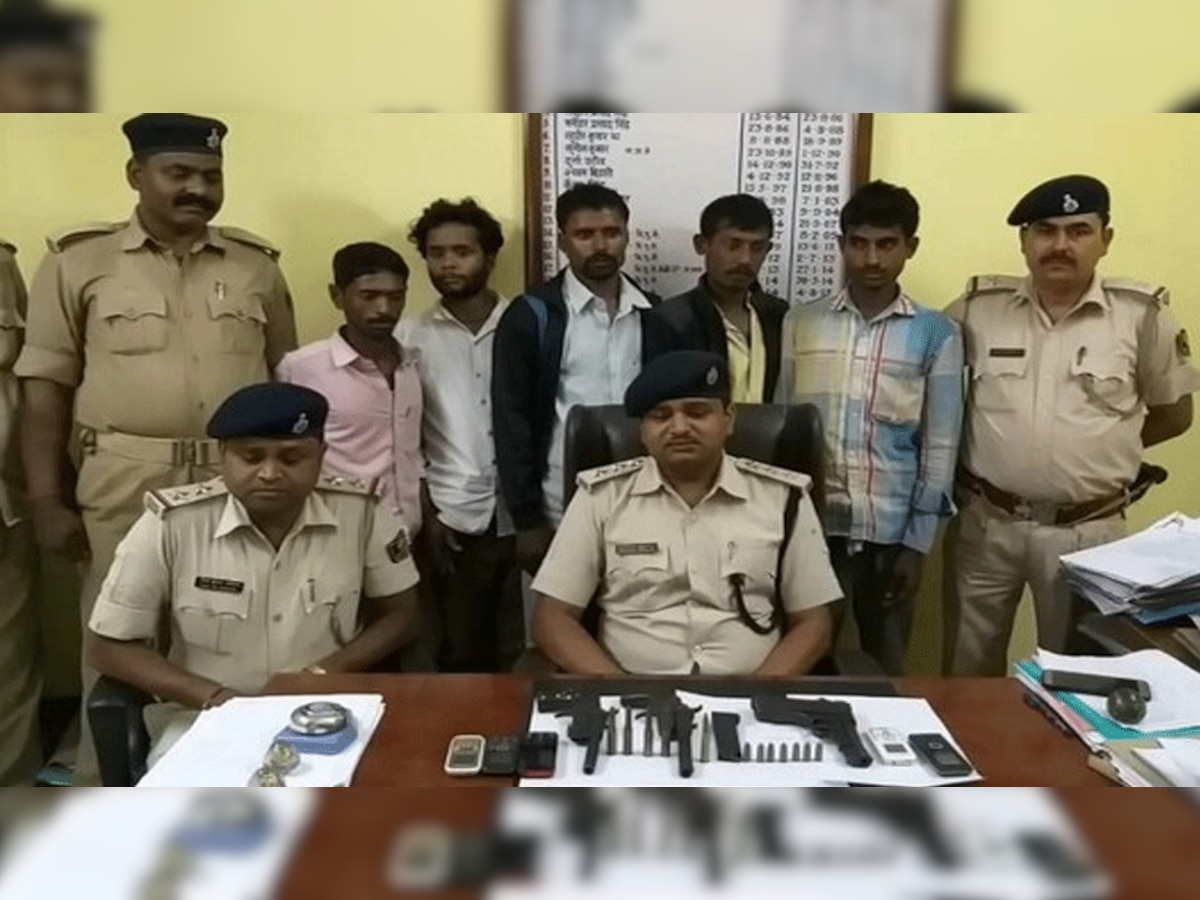 अपराध की योजना बना रहे 5 अपराधियों को पुलिस ने किया गिरफ्तार.