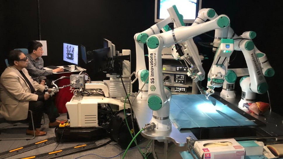 Mantra surgical robotic system know SSI Mantra Robotic Surgery Systems Mantra surgical robotic system know SSI Mantra Robotic Surgery Systems