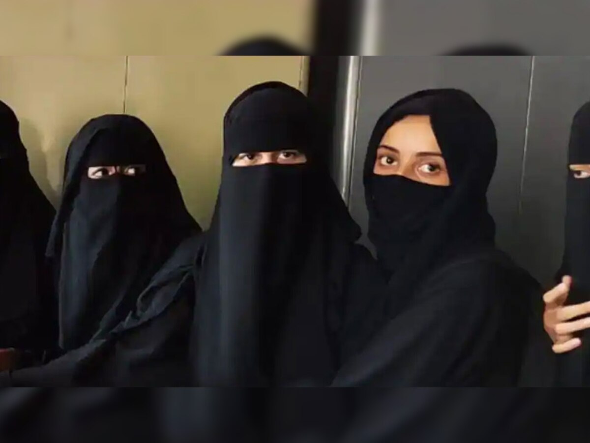 Hijab Row: कश्मीर के स्कूल में हिजाब पहनने का मामला, विवाद के बाद मैनेजमेंट ने दिया ये आदेश