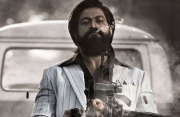 KGF Chapter 2 BO Collection: 400 करोड़ से बस थोड़ी दूर है फिल्म, रविवार को किया इतना कारोबार