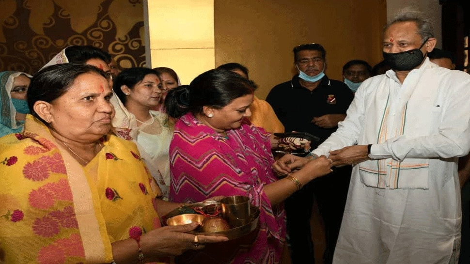 Rajasthan Chief Minister Ashok Gehlots birthday is on 3rd May advance