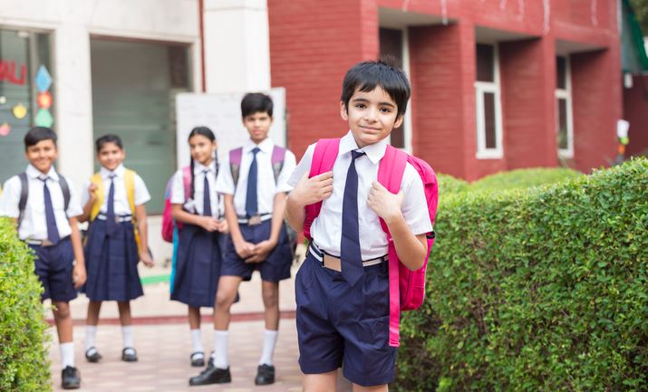 गर्मी-लू से बिगड़ रही लोगों की तबीयत, दिल्ली के स्कूलों में जल्दी शुरू होंगी गर्मी की छुट्टियां?