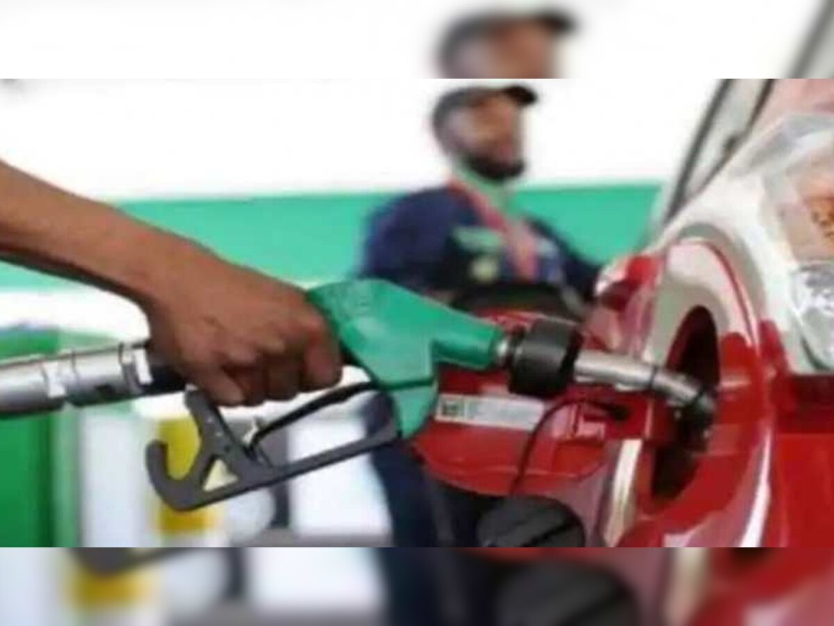 Petrol Diesel Price 9 may 2022: तेल कंपनियों ने जारी किए आज के दाम, जानें कहां कितना हुआ बदलाव