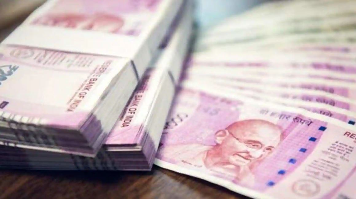 Old Pension Scheme: पुरानी पेंशन योजना कब लागू होगी, सरकार ने दिया जवाब