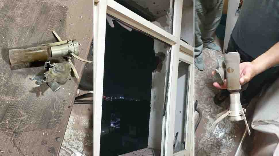 Mohali Blast: मोहाली में इंटेलीजेंस बिल्डिंग के पास धमाका; रॉकेट जैसी चीज टकराई Mohali Blast: मोहाली में इंटेलीजेंस बिल्डिंग के पास धमाका; रॉकेट जैसी चीज टकराई