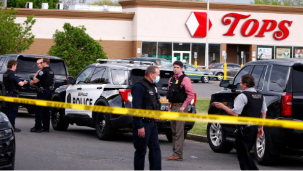 New York Shooting: न्यूयॉर्क के सुपरमार्केट में भीषण गोलीबारी, 10 लोगों की मौत New York Shooting: न्यूयॉर्क के सुपरमार्केट में भीषण गोलीबारी, 10 लोगों की मौत