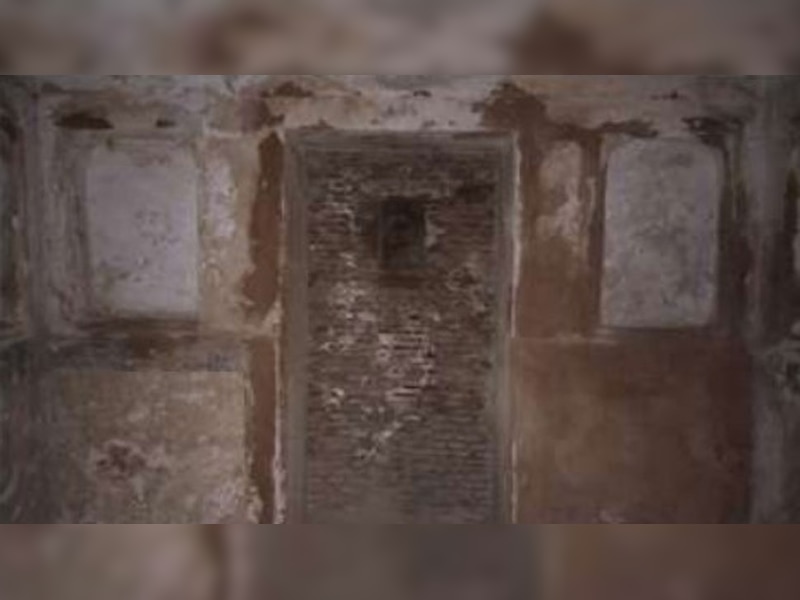 1144150-2.jpg?im=FitAndFill=(800,600)