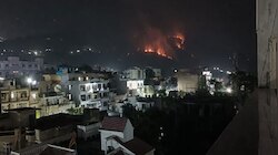 Vaishno Devi: वैष्णो देवी की पहाड़ियों में लगी भीषण आग, प्रशासन ने किया ये फैसला