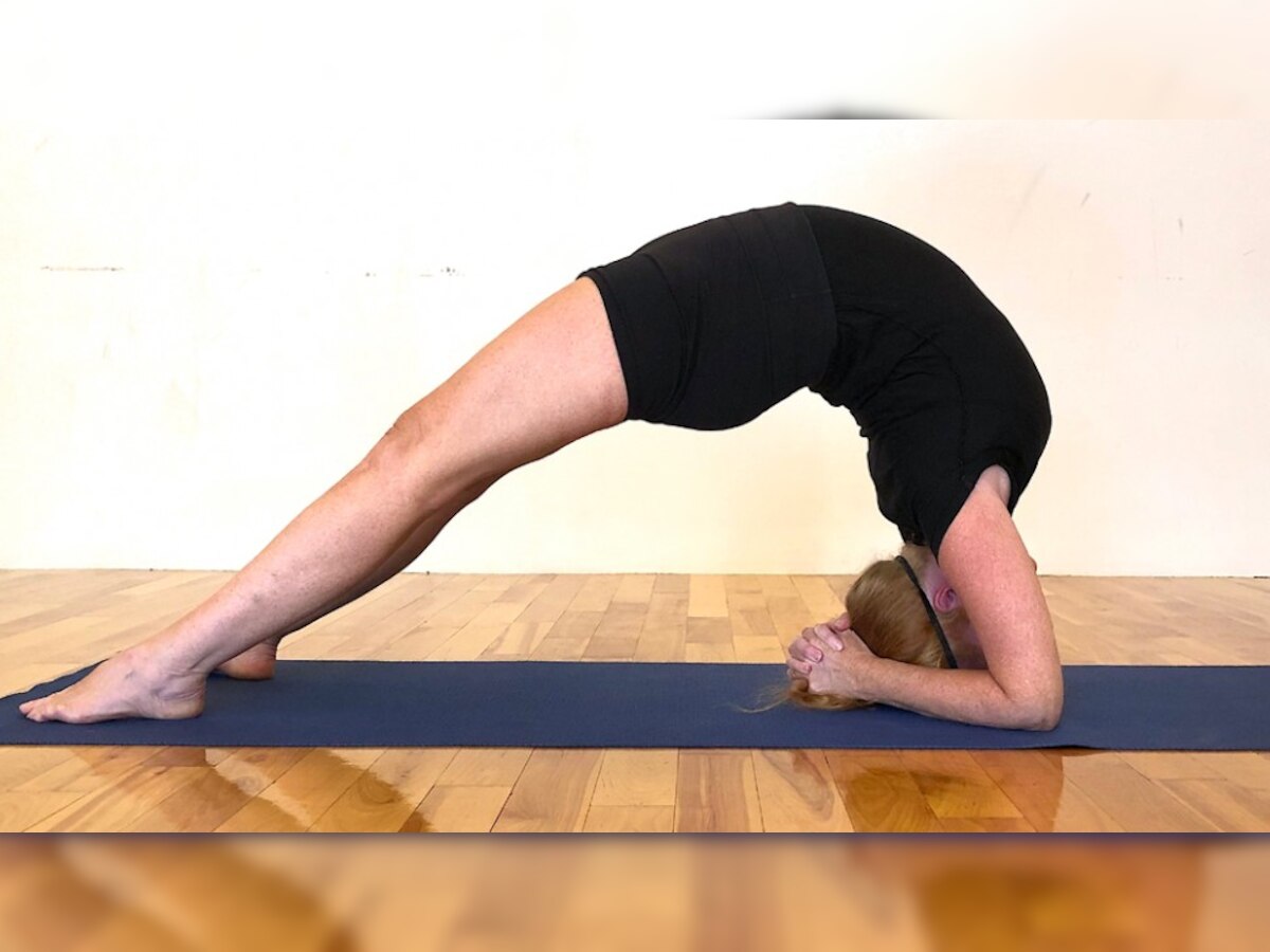 benefits of Viparita Dandasana