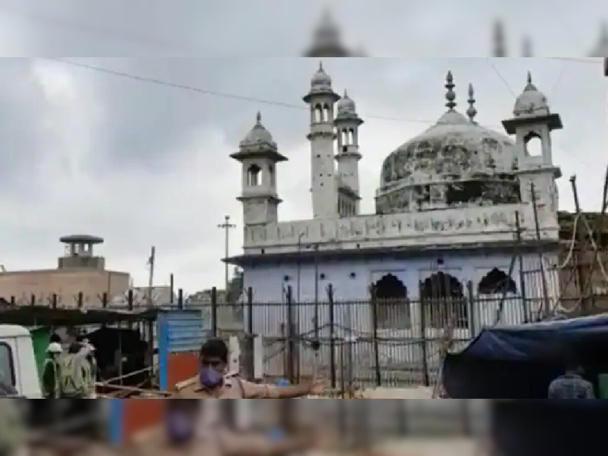 ज्ञानवापी मस्जिद को लेकर मुस्लिम लॉ बोर्ड का बयान, 'इसे मंदिर करार देने की कोशिश न करें'