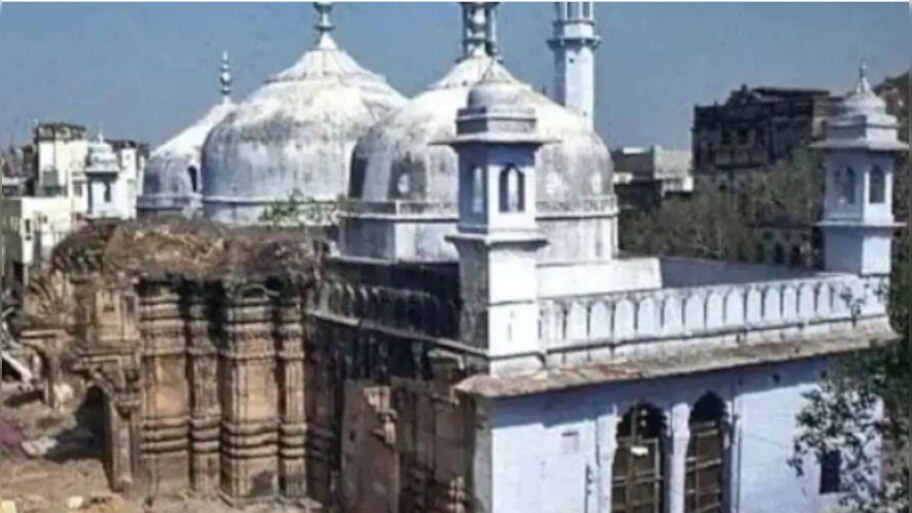  ज्ञानवापी मस्जिद में नमाज पढ़ना रहेगा जारी; दावे वाले क्षेत्र की सुरक्षा के निर्देश
