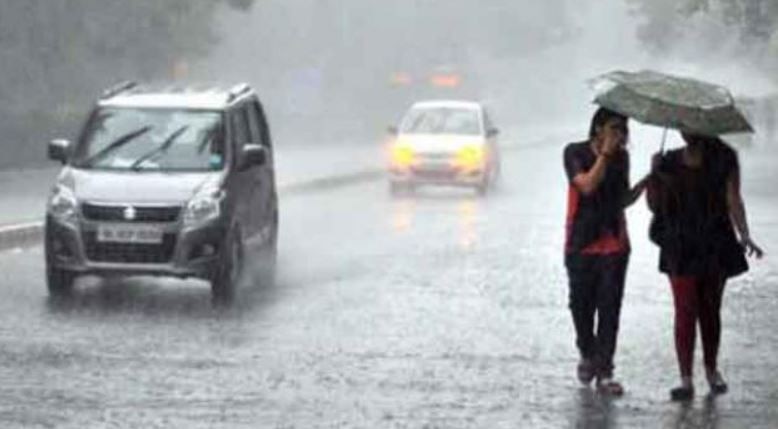 Weather Update: दिल्ली में इस हफ्ते दो दिन होगी बारिश, वीकेंड पर इतने डिग्री तक गिरेगा तापमान