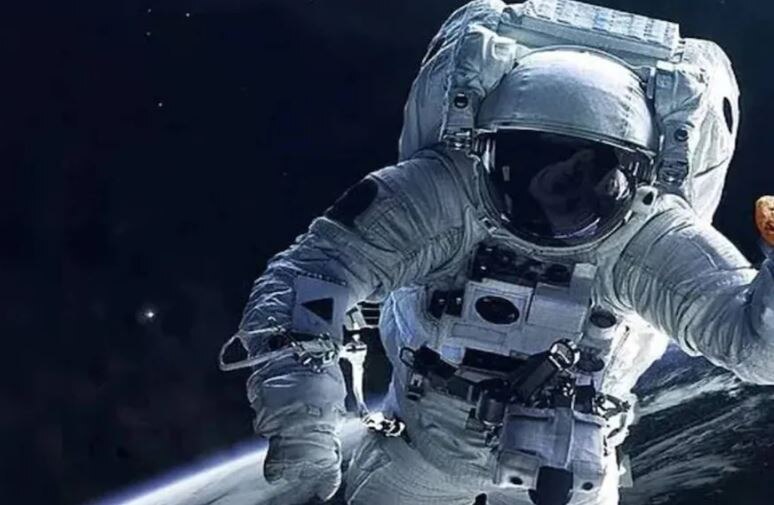 अंतरिक्ष यात्री के हेलमेट &#039;भरा पानी&#039;, घबराए नासा ने रद किया स्पेसवॉक