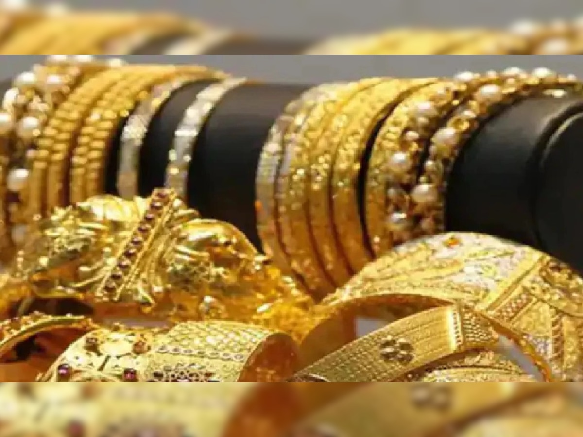 Gold Price Today: अचानक सोना हुआ इतना महंगा, जानिए 10 ग्राम सोने का रेट