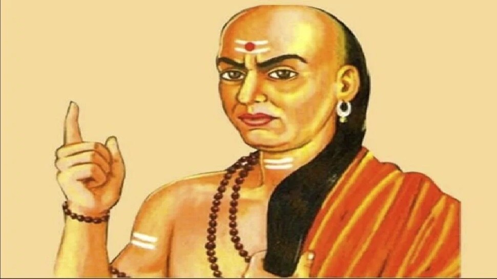 Chanakya Niti: ताकतवर दुश्‍मन भी टिक नहीं पाता ऐसे लोगों के सामने! ये हैं हर हाल में जीतने की वजहें