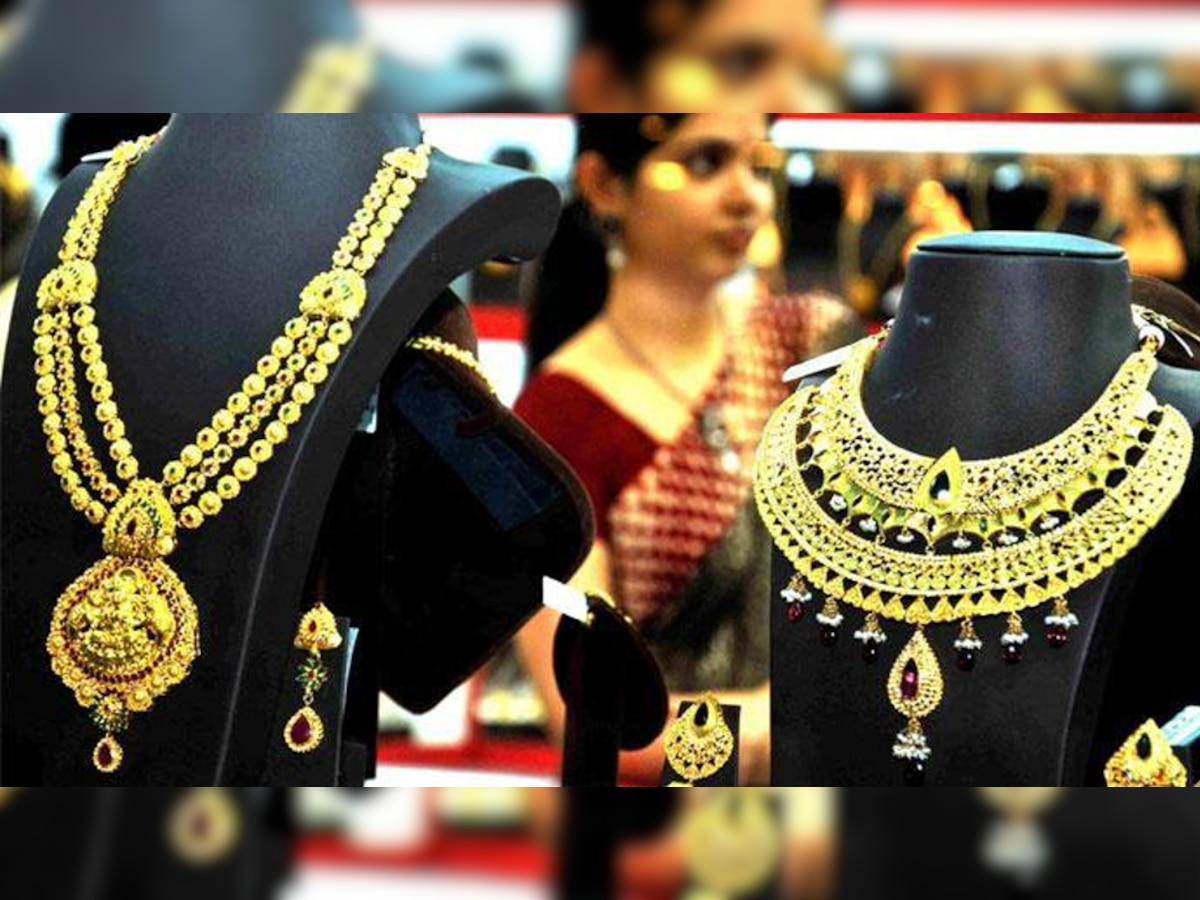 Gold Price Today: सोने चांदी के दामों में नहीं हुआ बदलाव, जानिए 10 ग्राम सोने का भाव