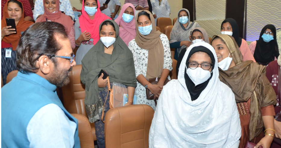 सब्सिडी खत्म के होने के बाद भी कितना सस्ता हुआ हज? मुख्तार अब्बास नकवी ने बताया सब्सिडी खत्म के होने के बाद भी कितना सस्ता हुआ हज? मुख्तार अब्बास नकवी ने बताया