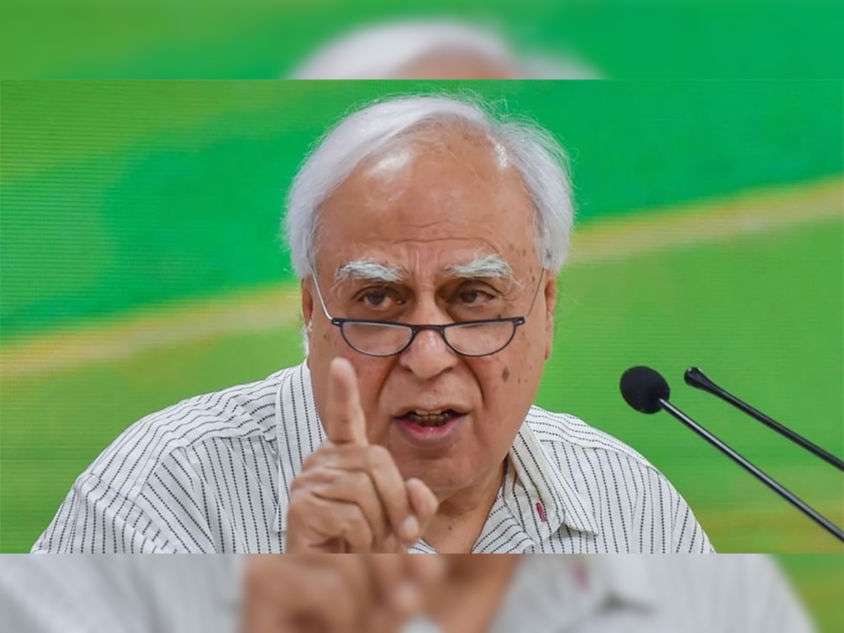 Kapil Sibal left Congress: कपिल सिब्बल ने छोड़ी कांग्रेस, समाजवादी पार्टी के समर्थन से भरा राज्य सभा चुनाव के लिए पर्चा