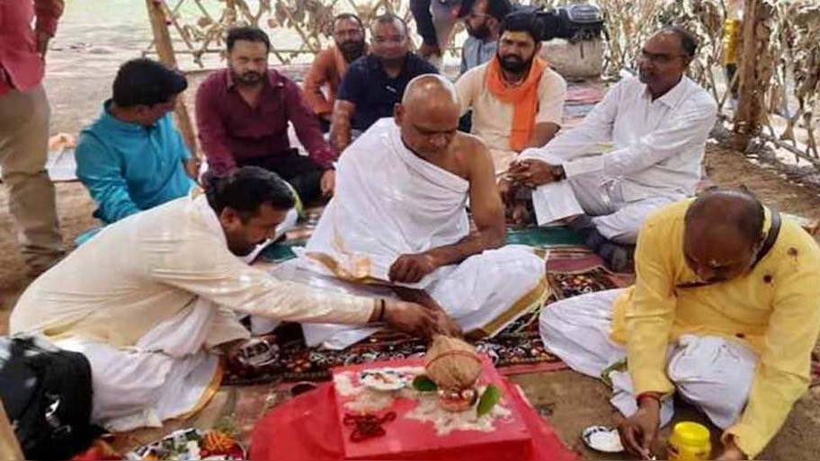 धर्म परिवर्तनः शेख जफर कुरैशी से चैतन्य सिंह राजपूत बना ये शख्स; बताई ये वजह 