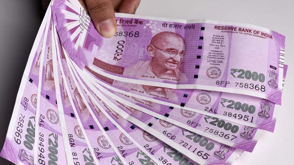 चलन में अब क्यों नहीं दिखाई दे रहे हैं 2000 के नोट; RBI ने बताई वजह चलन में अब क्यों नहीं दिखाई दे रहे हैं 2000 के नोट; RBI ने बताई वजह