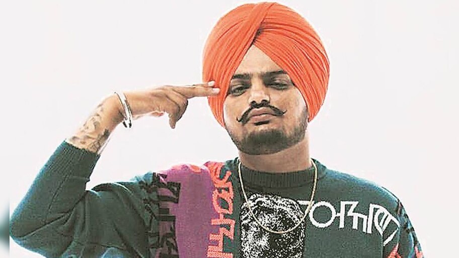 Sidhu Moose Wala Death: जब सिद्धू मूसे वाला की एक वीडियो की वजह से सस्पेंड हो गए थे 6 पुलिसकर्मी