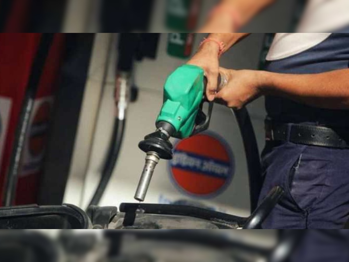 Petrol Diesel CNG Price: महीने के पहले दिन कितनी बदली कीमतें, जानें क्या है आज का भाव