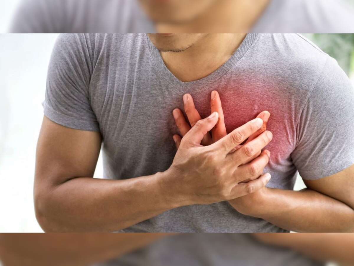 Heart Attack Warning Signs: हार्ट अटैक से पहले शरीर देता है वॉर्निंग साइन्स, जानलेवा होगा या नहीं पहले ही लगा सकेंगे पता