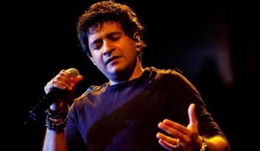 Singer KK Died: केके को बंदूकों के साथ दी गई आखिरी सलामी, गुरुवार को मुंबई में होगा अंतिम संस्कार