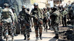 JK में आतंकियों की 'सफाई' का अभियान तेज, अनंतनाग में एक दहशतगर्द को किया ढेर