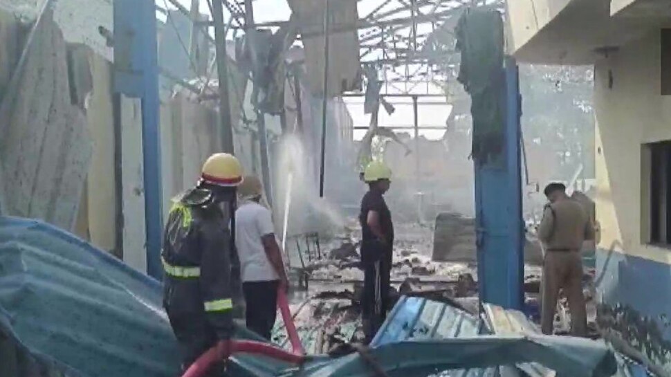 Hapur factory explosion: यूपी के हापुड़ में बड़ा हादसा, फैक्ट्री में बॉयलर फटने से 12 लोगों की मौत; CM योगी ने जताया दुख