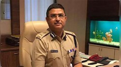 बार में हंगामे में DCP का नाम आया सामने, ड्यूटी से हटाने का आदेश जारी