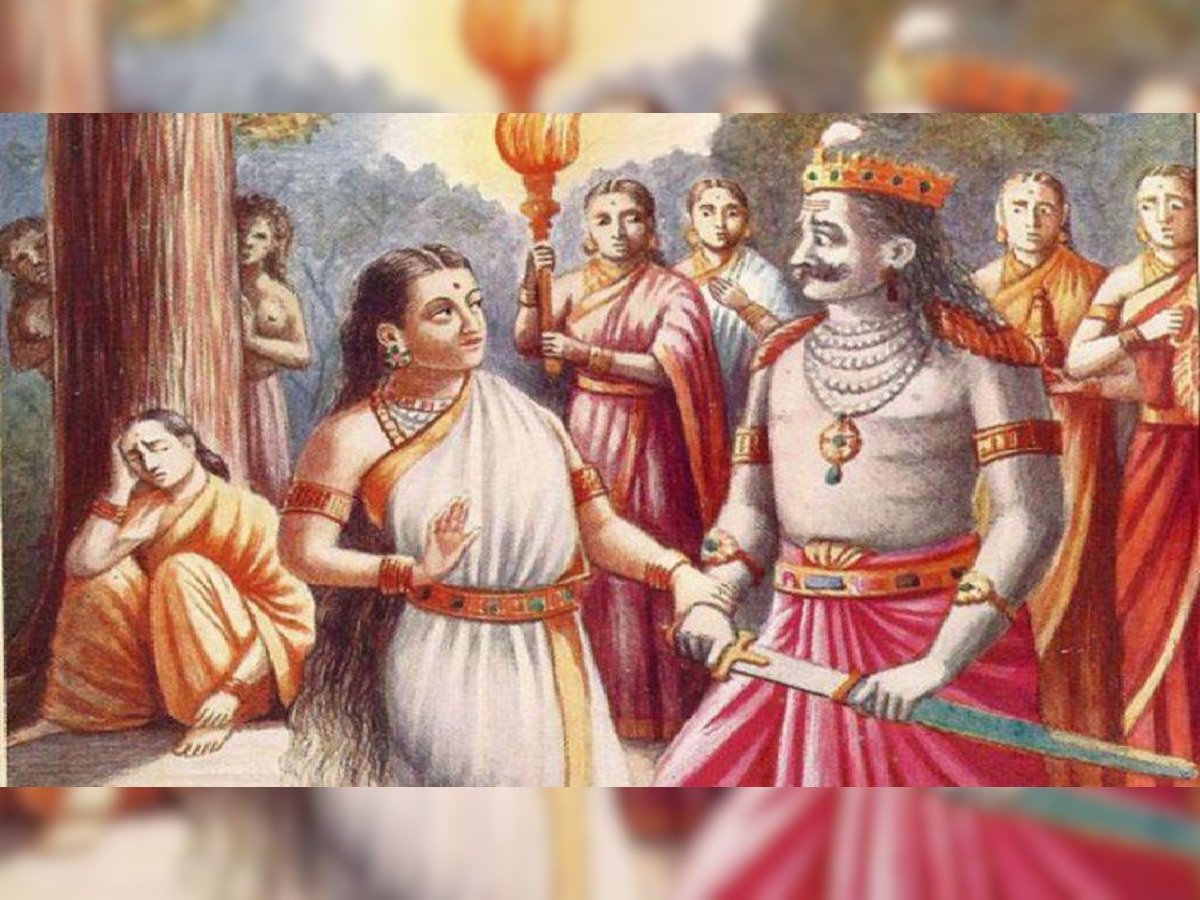 Ramayan Story: अहंकार में चूर रावण के पैरों में गिर पड़ी थीं मंदोदरी, पर नहीं माना था लंकापति! 