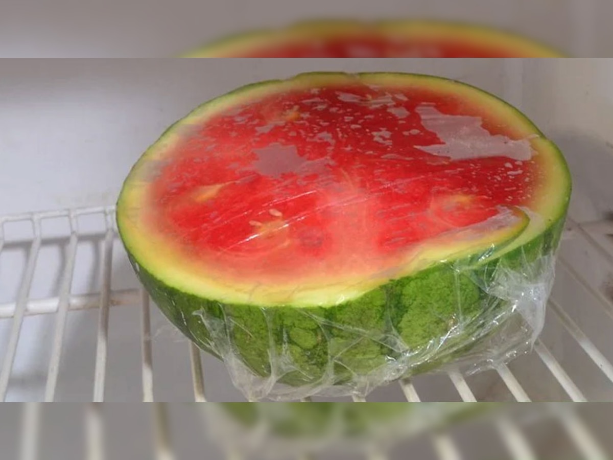 Watermelon: फ्रिज में इस तरह न रखें तरबूज, फायदे की जगह हो जाएगा नुकसान