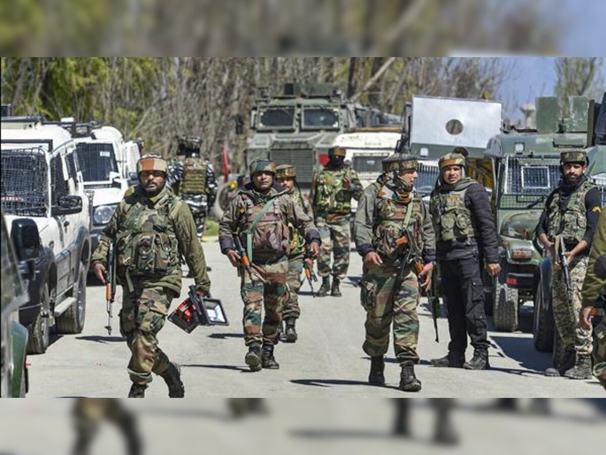 Jammu Kashmir: जेब में पिस्टल रखकर निकलते थे, गैर-मुस्लिम दिखते ही मार देते थे गोली; कश्मीर में 2 हाइब्रिड आतंकी गिरफ्तार
