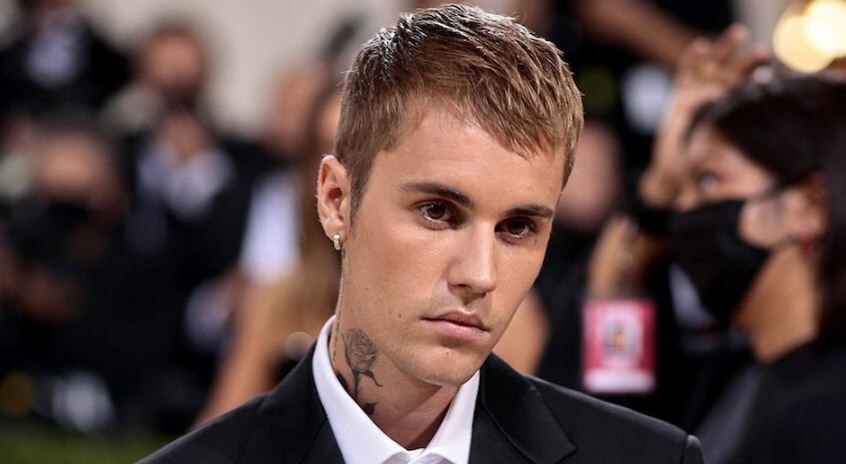 VIDEO: Justin Bieber के आधे चेहरे पर हुआ पैरालिसिस, इस सिंड्रोम ने कर दी ऐसी हालत
