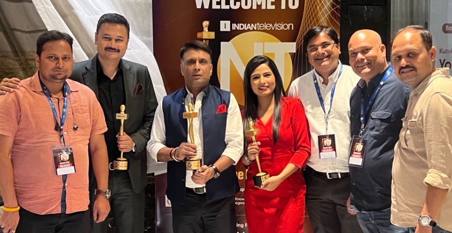 NT Awards: जी हिन्दुस्तान की धूम, बेस्ट टॉक शो (हिंदी) के लिए मैनेजिंग एडिटर शमशेर सिंह सम्मानित 