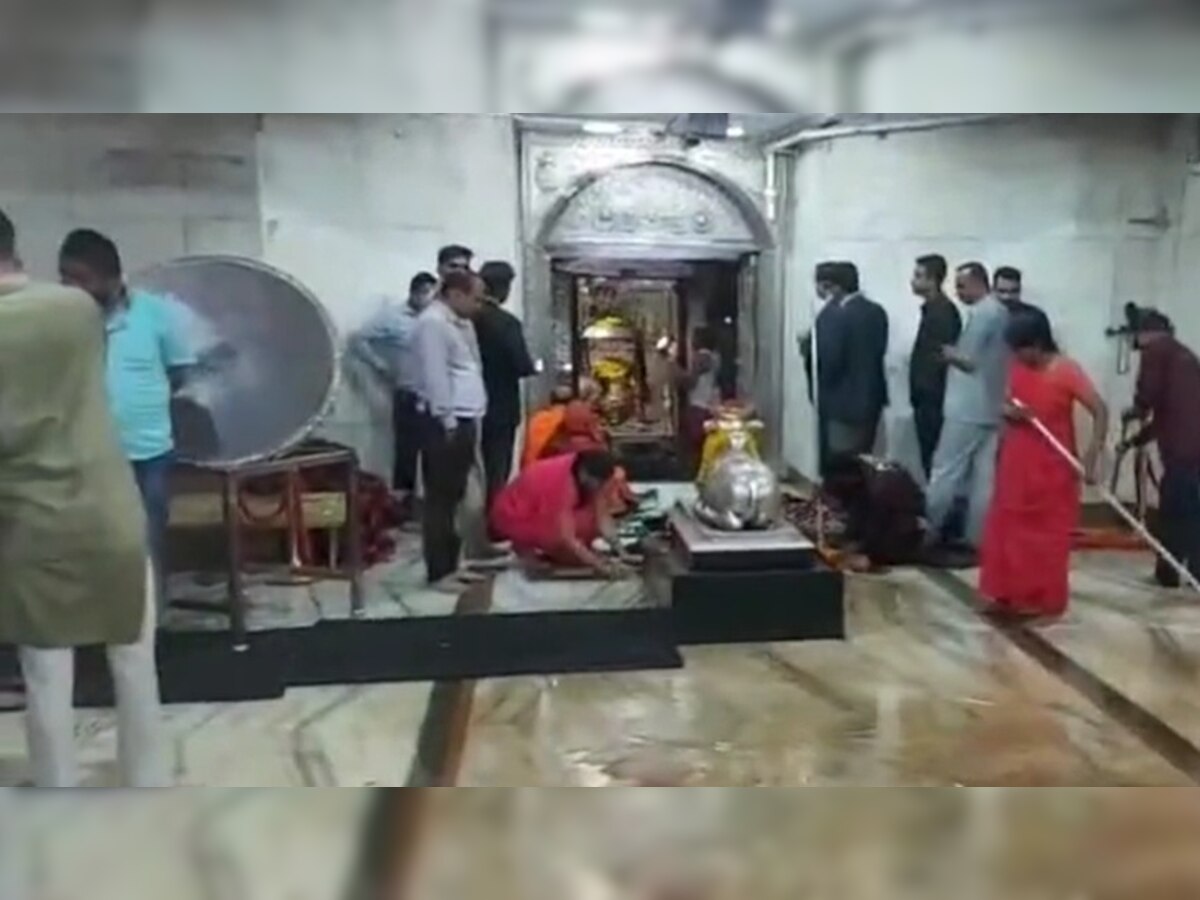 Pre Monsoon ने खोली महाकाल मंदिर की व्यवस्थाओं की पोल, झरने की तरह बहता रहा पानी