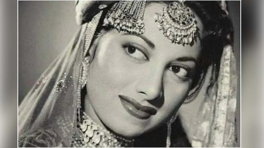 Singer Suraiya who was admired by Prime Minister Jawaharlal Nehru smzs ...