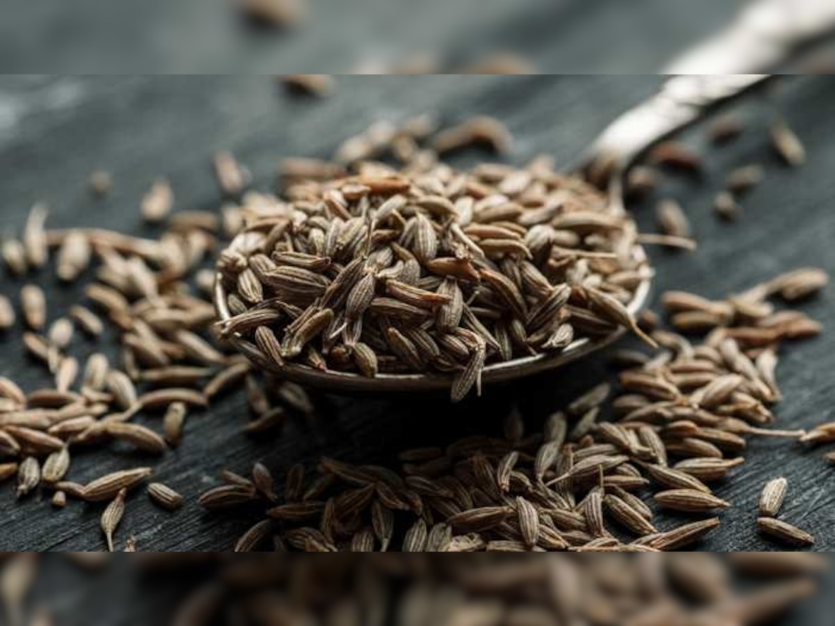 Cumin Benefits: वजन होगा कम, गैस-कब्ज से मिलेगी राहत, घर में रखे जीरे का इस तरह करें इस्तेमाल