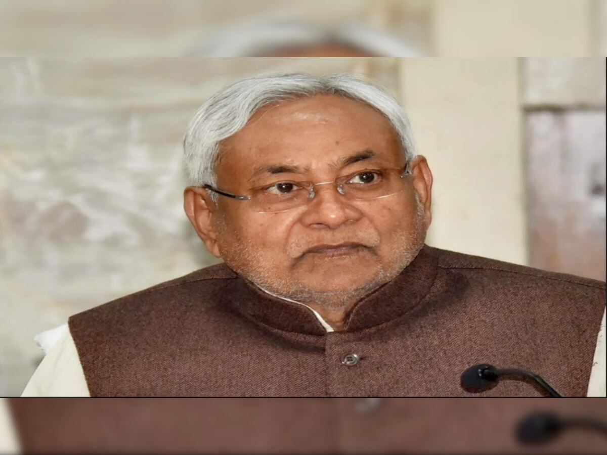 Bihar CM Nitish Kumar: टूट जाएगी नीतीश कुमार की पार्टी! खौफ में जी रहे हैं JDU के नेता