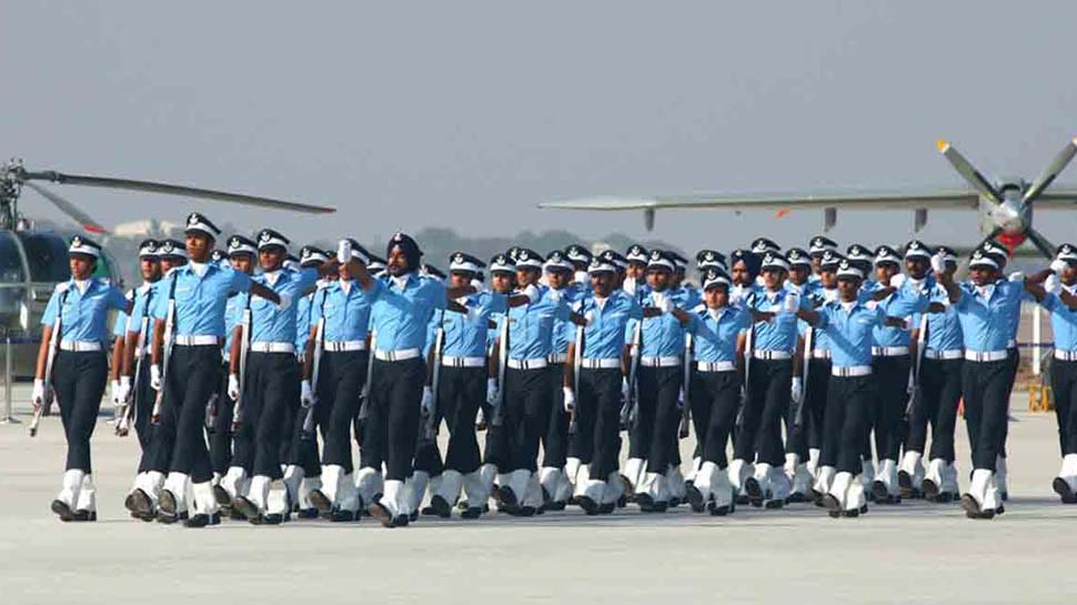 Airforce Agniveer Guidelines: 4 साल तक नहीं छोड़ पाएंगे नौकरी, जानिए कितने का होगा बीमा और कितनी छुट्टियां? Airforce Agniveer Guidelines: 4 साल तक नहीं छोड़ पाएंगे नौकरी, जानिए कितने का होगा बीमा और कितनी छुट्टियां?