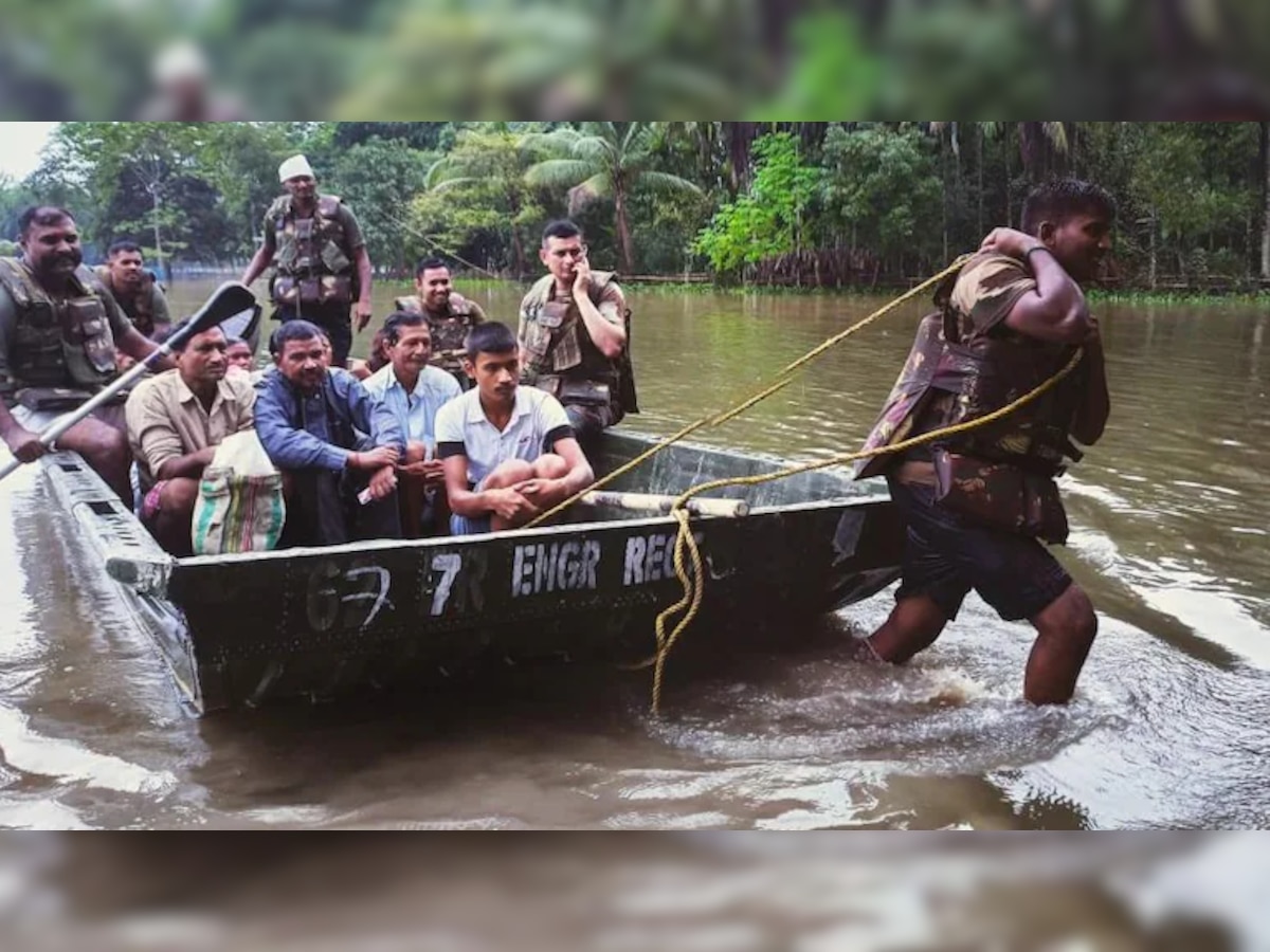 Assam Floods: असम में बाढ़ ने ढाया सितम, दो पुलिसकर्मियों की गई जान 