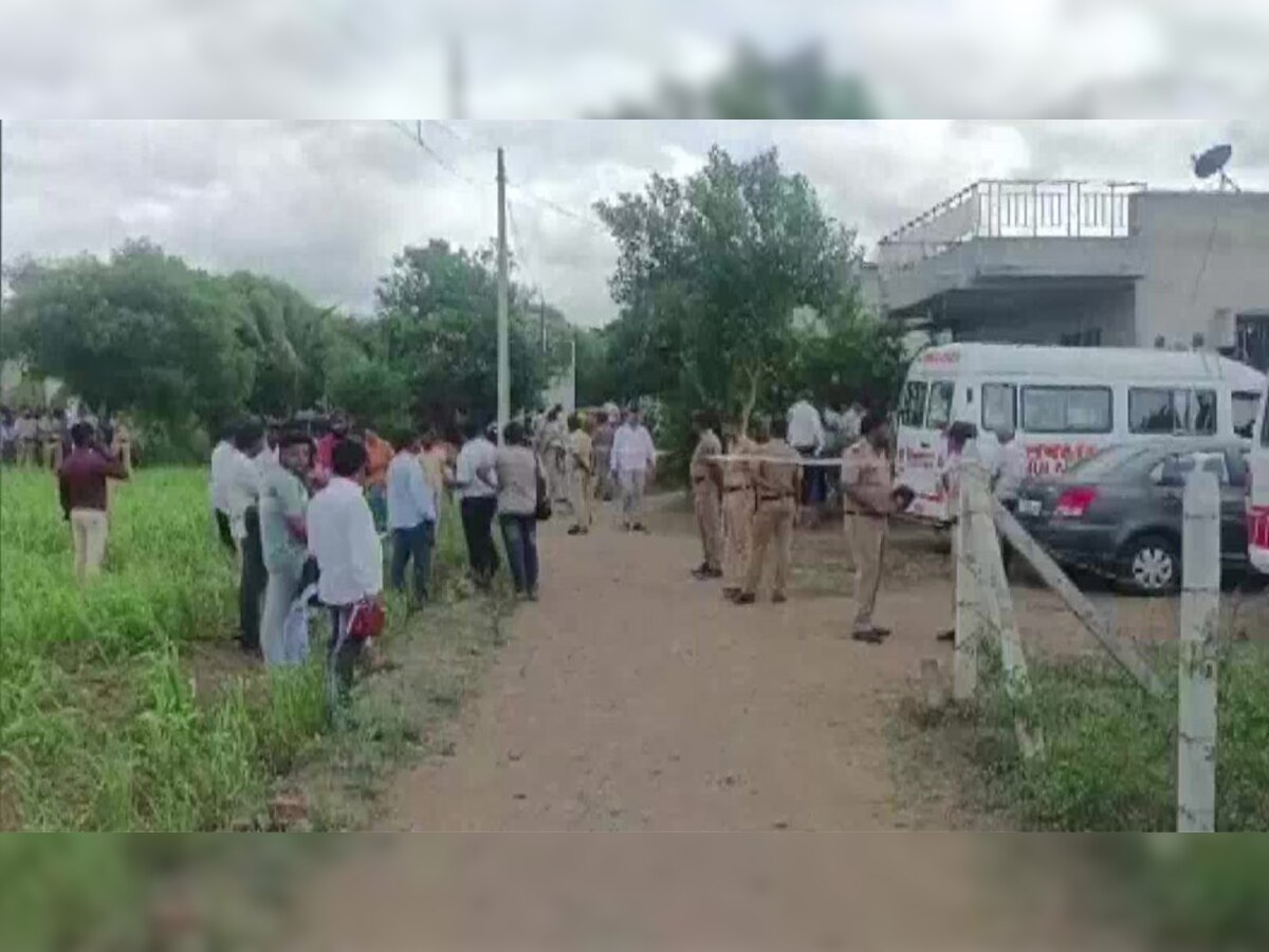 Family found Dead: घर में एक साथ मिली परिवार के 9 लोगों की लाश, पड़ोसियों ने किया चौंकाने वाला खुलासा