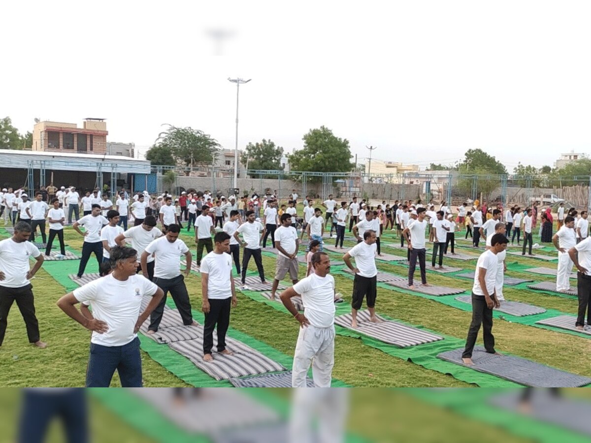 बिलाड़ा में अंतर्राष्ट्रीय योग दिवस पर कार्यक्रम का हुआ आयोजन 